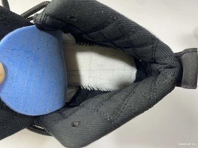 Jordan 12 Air Royalty CT8013-170 1110